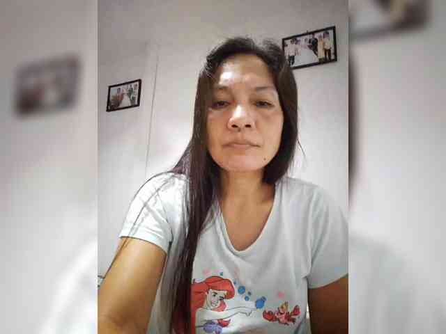 CherrieRose30 webcam