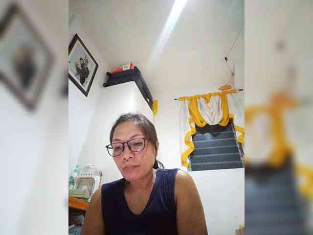 CherrieRose30 webcam