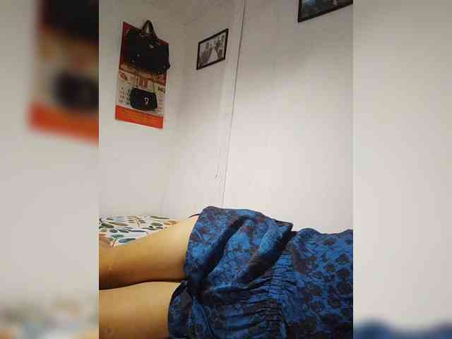 CherrieRose30 webcam