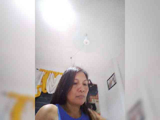 CherrieRose30 webcam