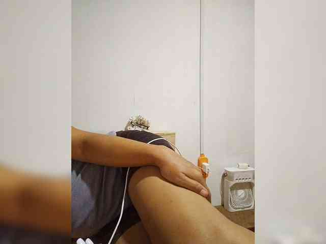 CherrieRose30 webcam