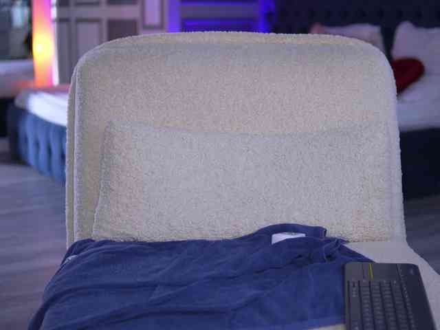 MisssMegann webcam