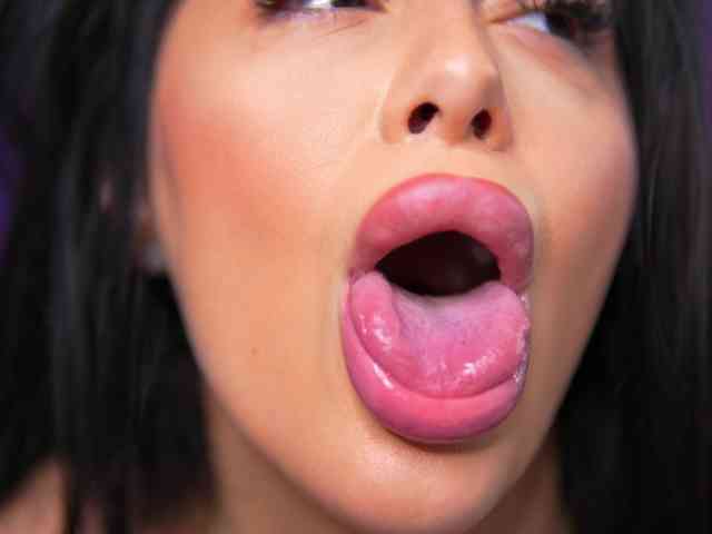 MisssMegann webcam