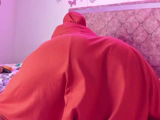 Dana-Alabi's BongaCams show and profile