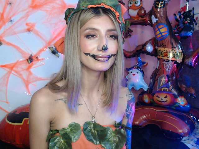 1kaii live cam on BongaCams