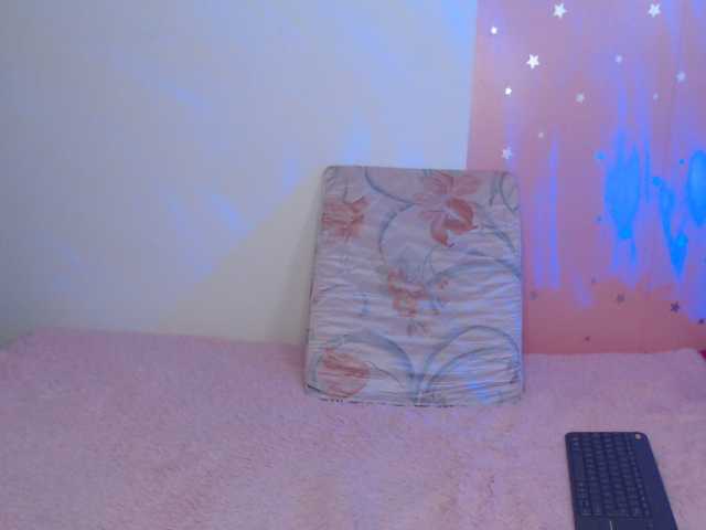 1kaii live cam on BongaCams