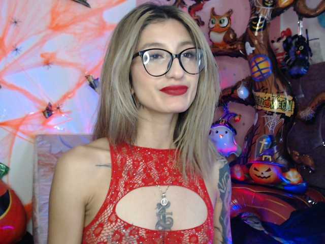 1kaii live cam on BongaCams