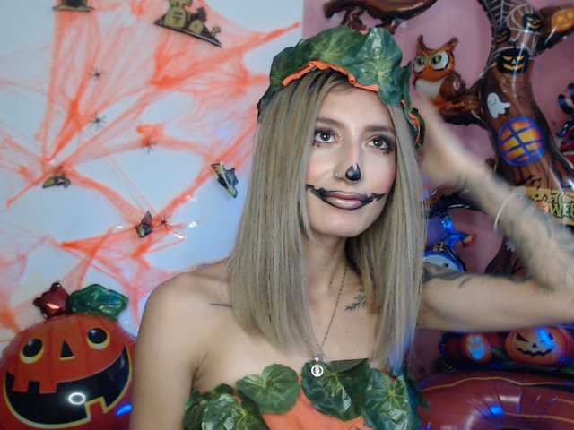 1kaii live cam on BongaCams