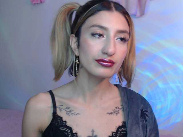 1kaii live webcam show