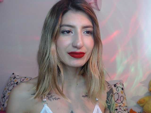 1kaii live cam on BongaCams