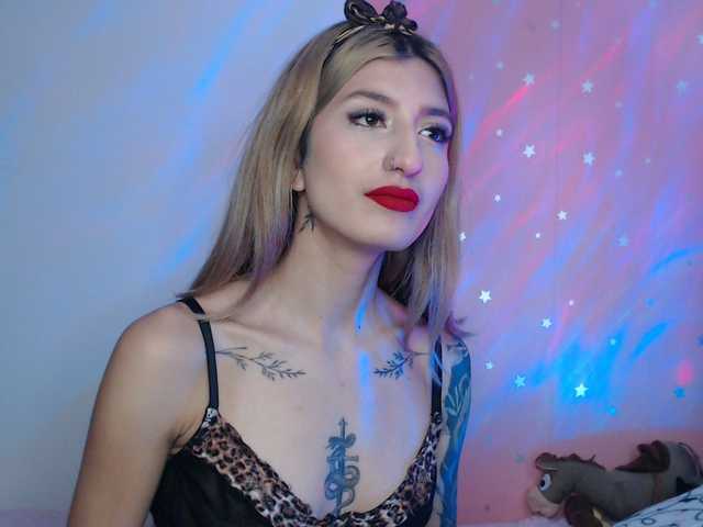 1kaii live cam on BongaCams