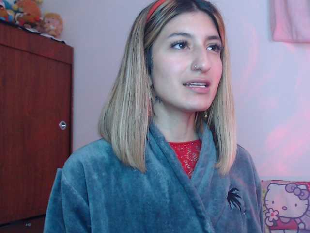 1kaii live cam on BongaCams