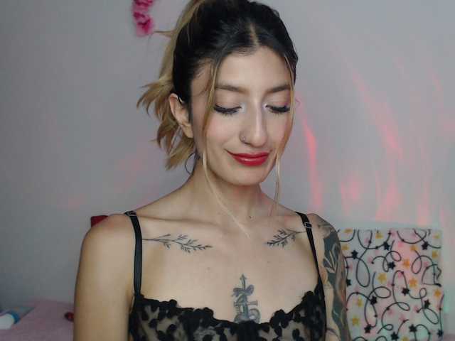 1kaii live cam on BongaCams