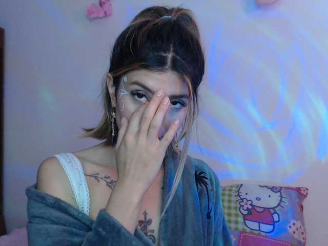 1kaii live cam on BongaCams
