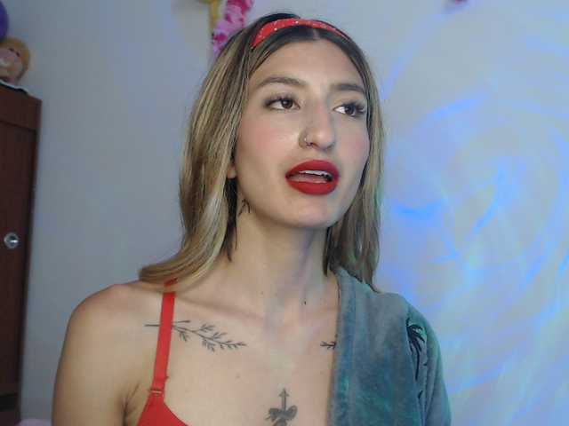 1kaii live cam on BongaCams