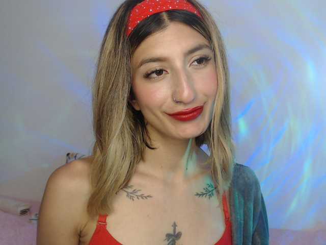 1kaii live cam on BongaCams