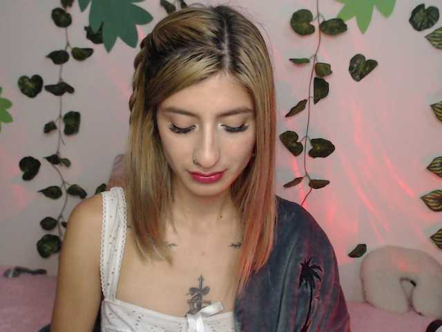 1kaii live cam on BongaCams
