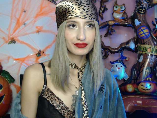 1kaii live cam on BongaCams