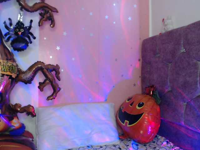 1kaii live cam on BongaCams