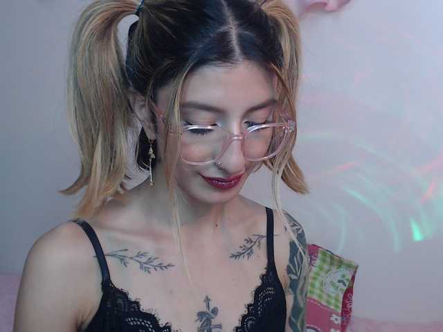 1kaii live webcam show