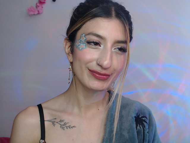 1kaii live cam on BongaCams