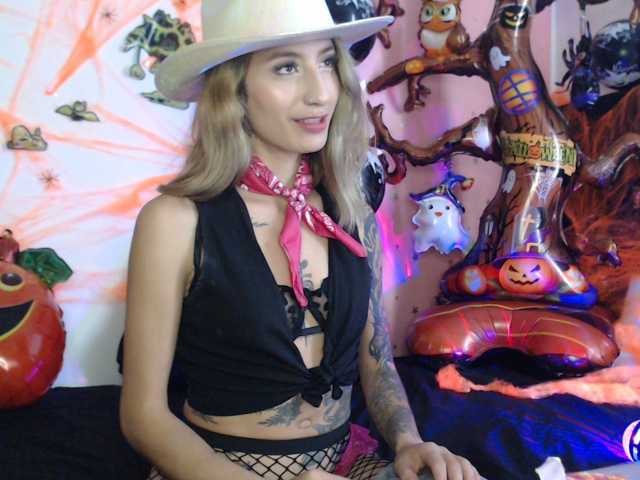 1kaii live cam on BongaCams