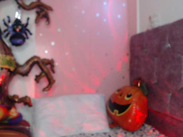1kaii live cam on BongaCams
