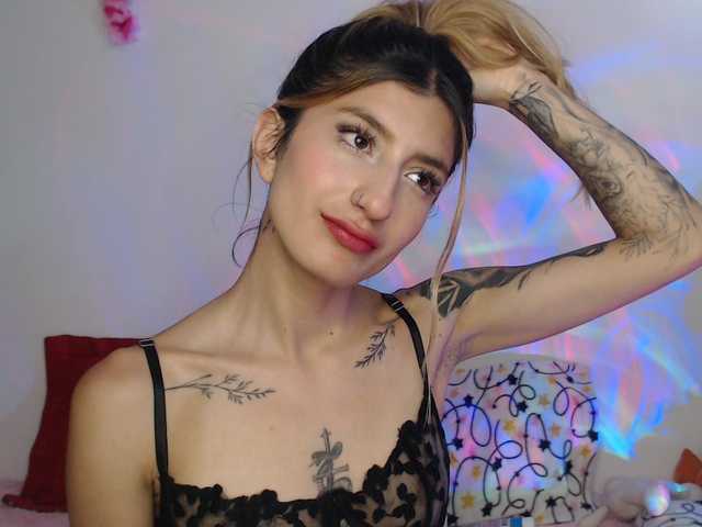 1kaii live cam on BongaCams