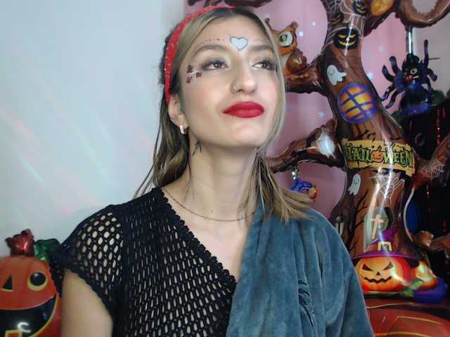 1kaii live cam on BongaCams