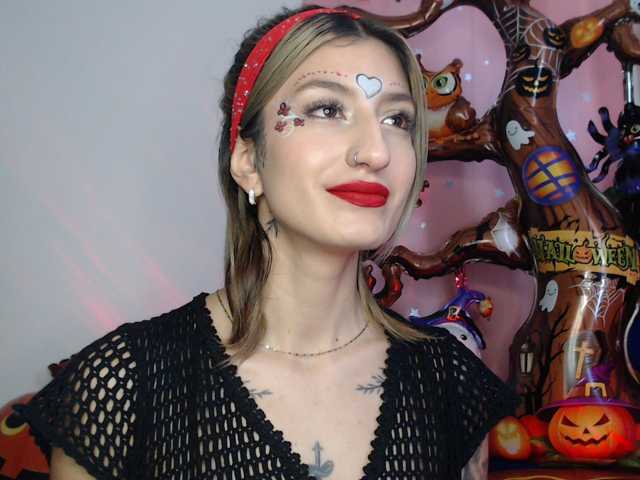 1kaii live cam on BongaCams