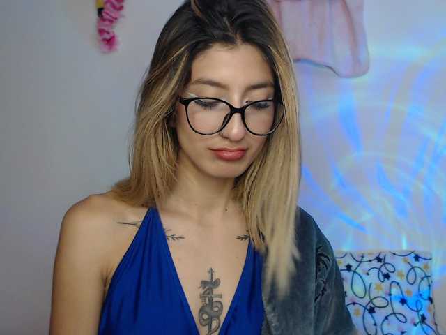 1kaii live cam on BongaCams