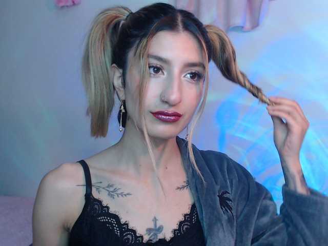 1kaii live webcam show