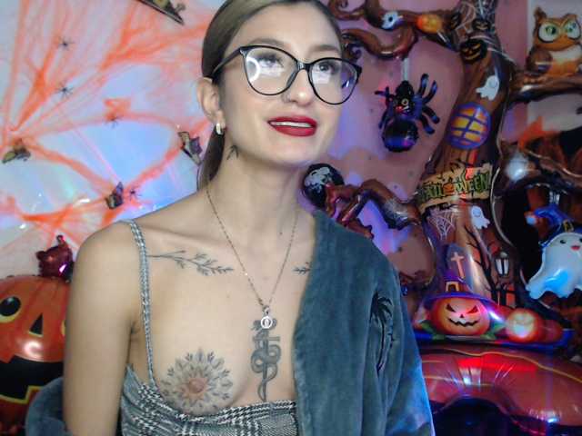 1kaii live cam on BongaCams