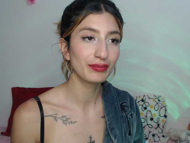 1kaii live cam on BongaCams