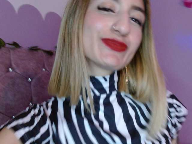 1kaii live cam on BongaCams