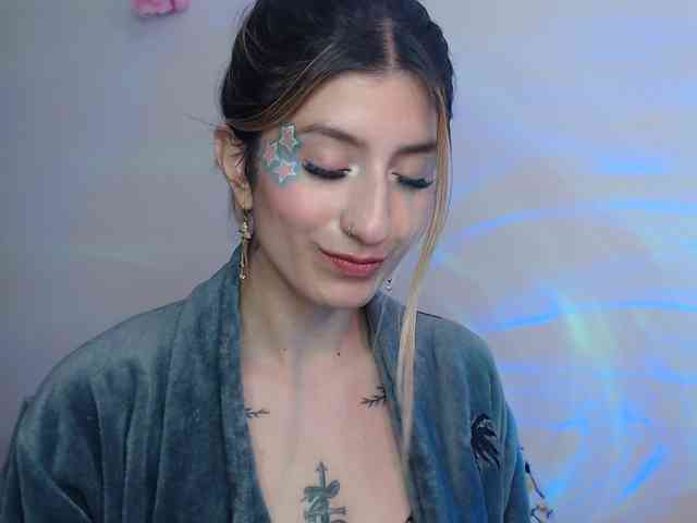 1kaii Live Webcam on BongaCams