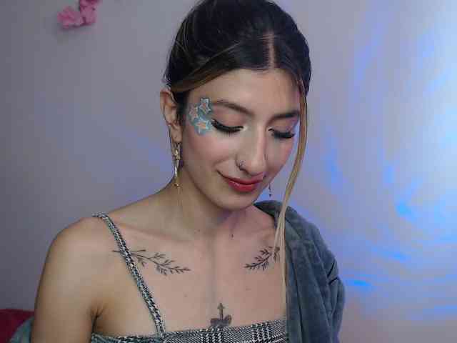 1kaii Live Webcam on BongaCams