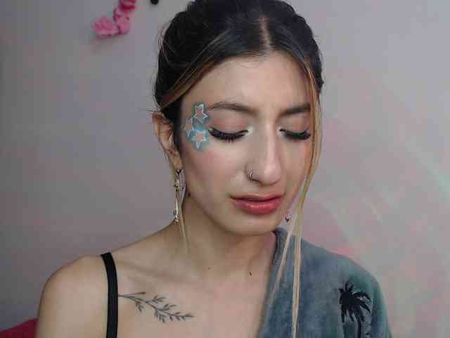 1kaii Live Webcam on BongaCams