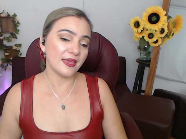 ana-milf live cam on BongaCams