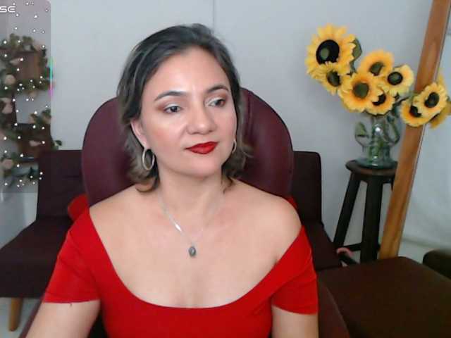 ana-milf live cam on BongaCams