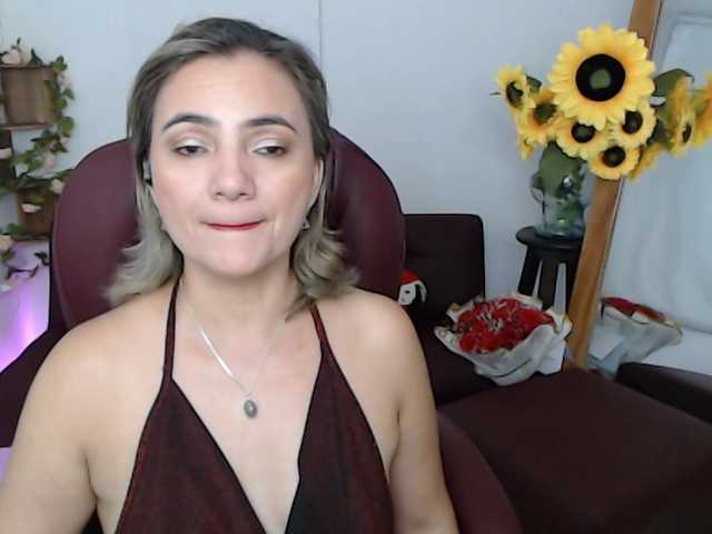 ana-milf live cam on BongaCams