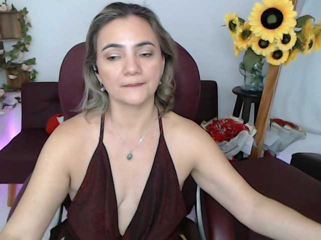 ana-milf live cam on BongaCams
