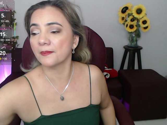 ana-milf's BongaCams show and profile