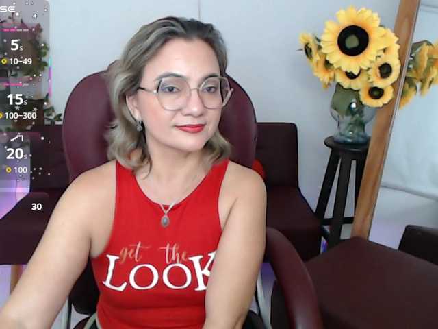 ana-milf live webcam show