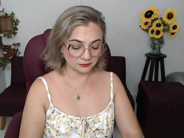 ana-milf