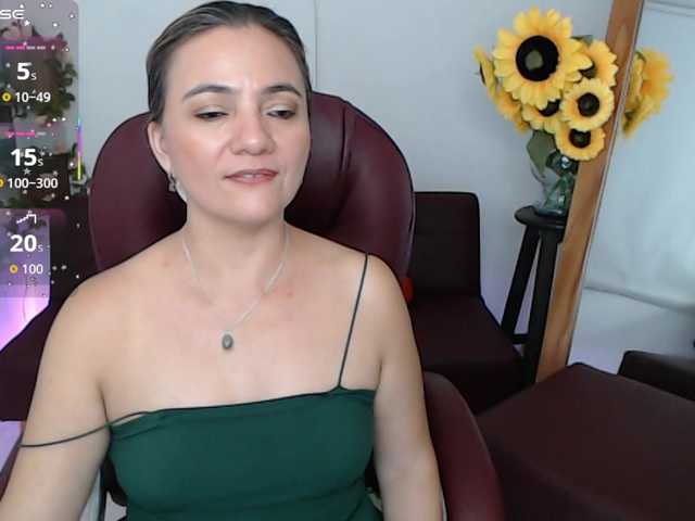 ana-milf live webcam show