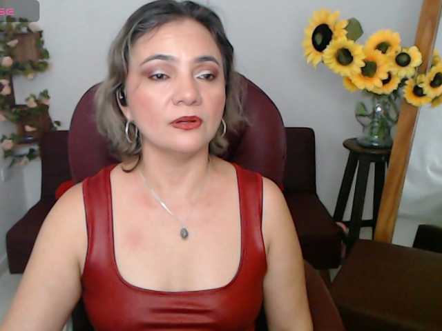 ana-milf live cam on BongaCams