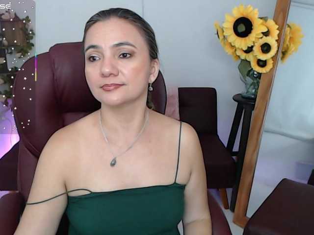 ana-milf live webcam show