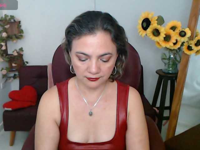 ana-milf live cam on BongaCams