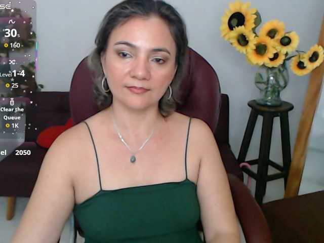 ana-milf live cam on BongaCams